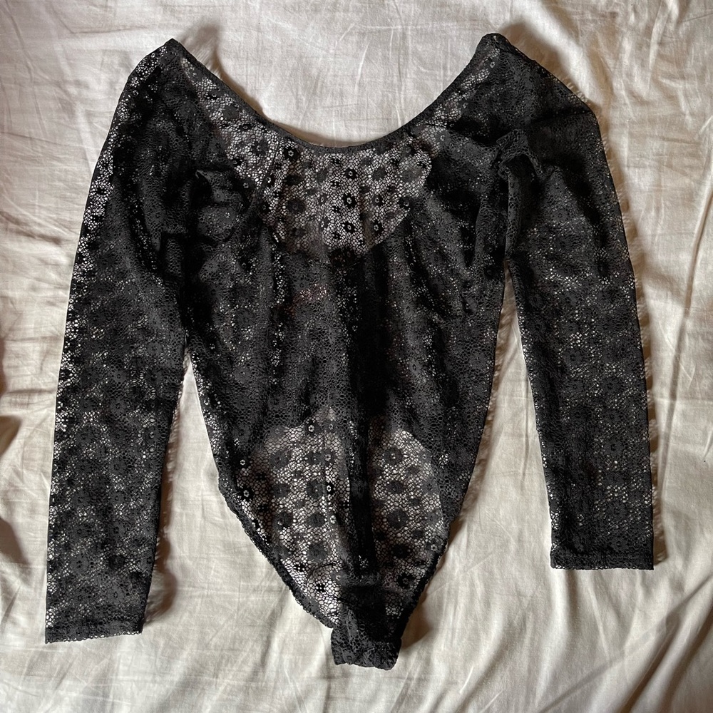 Victoria’s Secret black body suit new with tags M/L
